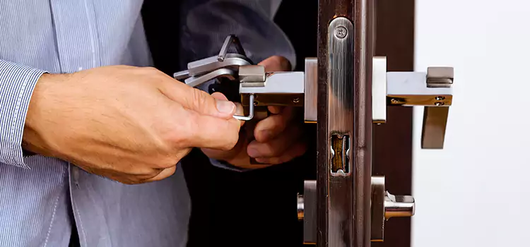 Commercial Door Lock Repair New Smyrna Beach